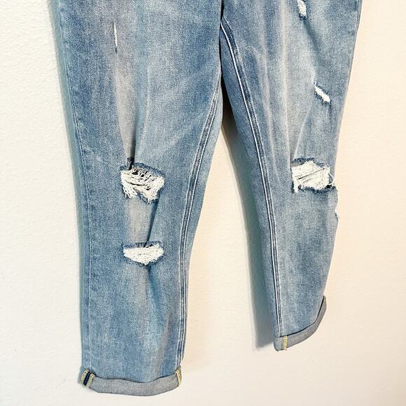 Vervet Skeeter Stretch Boyfriend Jeans distressed cuffed Women's Size 31 NEW - Picture 4 of 13